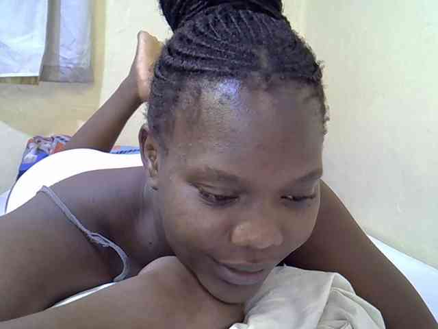 Sweet-Tiffany webcam