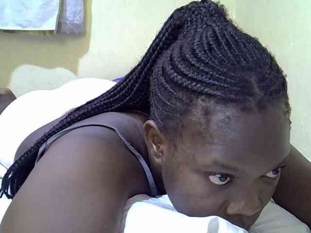 Sweet-Tiffany webcam