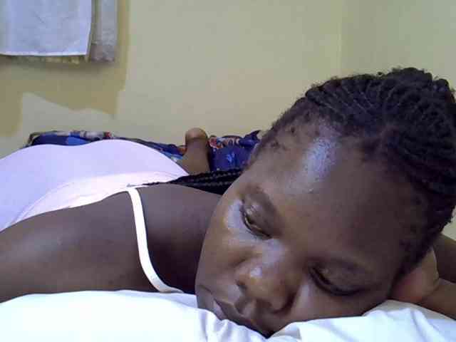 Sweet-Tiffany webcam