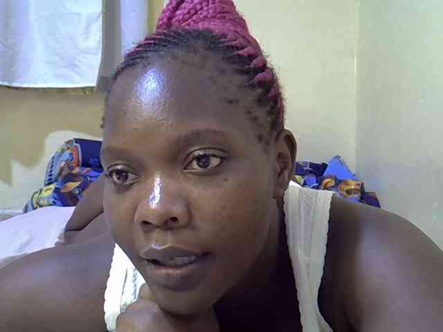 Sweet-Tiffany webcam