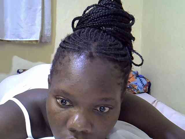 Sweet-Tiffany webcam