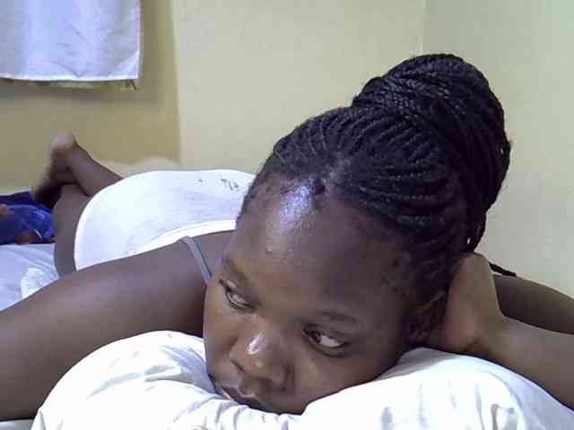 Sweet-Tiffany webcam