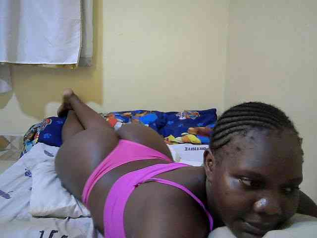 Sweet-Tiffany webcam