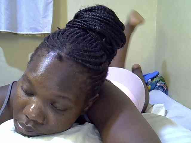 Sweet-Tiffany webcam