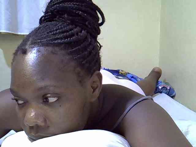 Sweet-Tiffany webcam