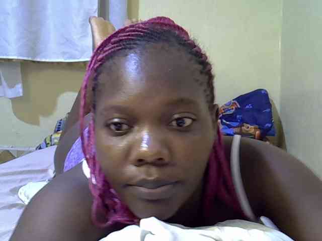 Sweet-Tiffany webcam