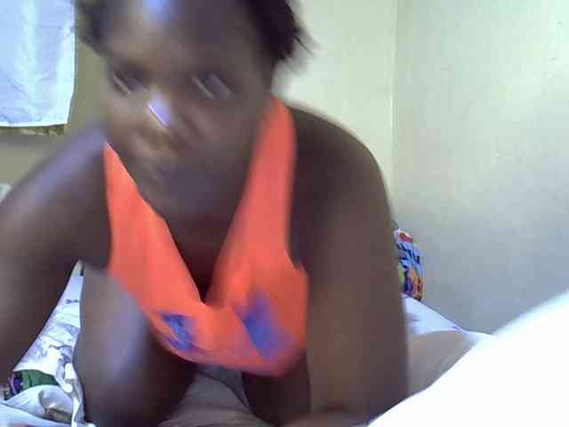 Sweet-Tiffany webcam