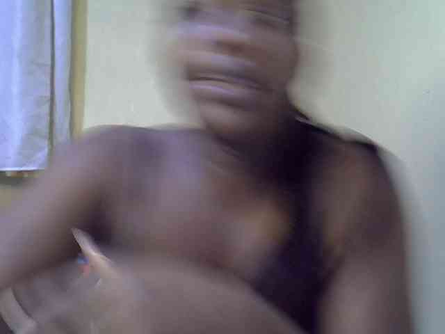 Sweet-Tiffany webcam