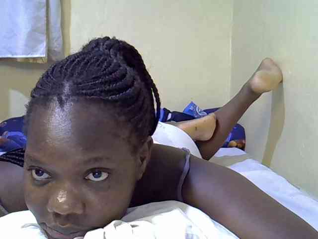 Sweet-Tiffany webcam