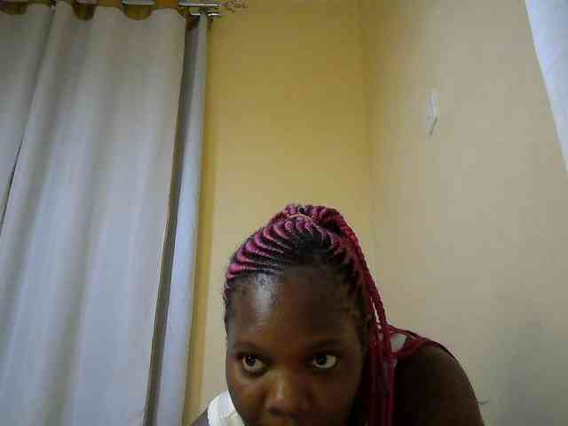 Sweet-Tiffany webcam
