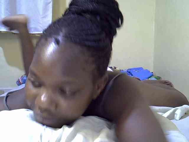 Sweet-Tiffany webcam