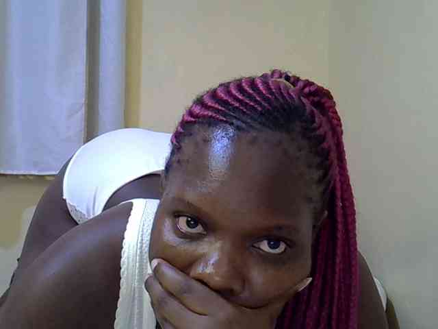 Sweet-Tiffany webcam