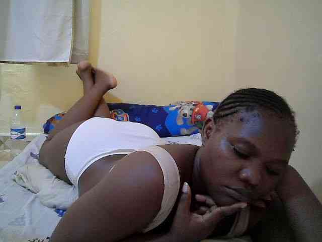 Sweet-Tiffany webcam