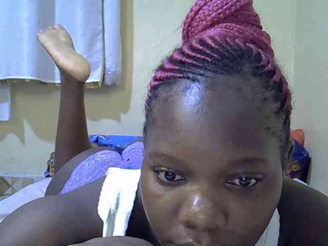 Sweet-Tiffany webcam