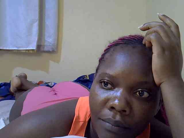 Sweet-Tiffany webcam
