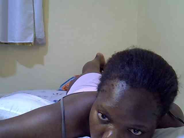 Sweet-Tiffany webcam