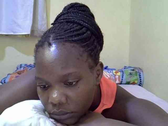 Sweet-Tiffany webcam