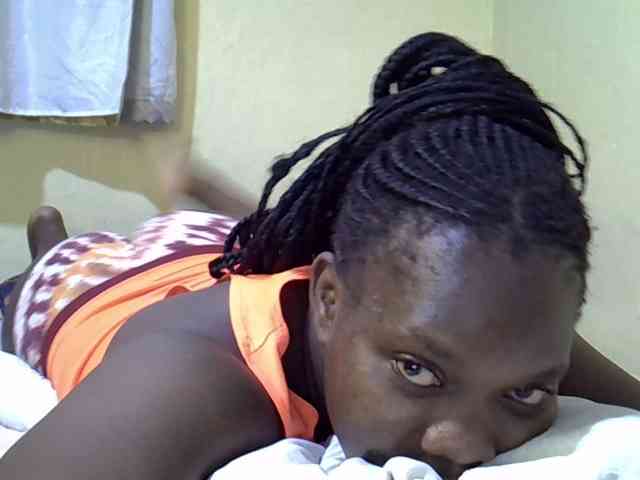 Sweet-Tiffany webcam