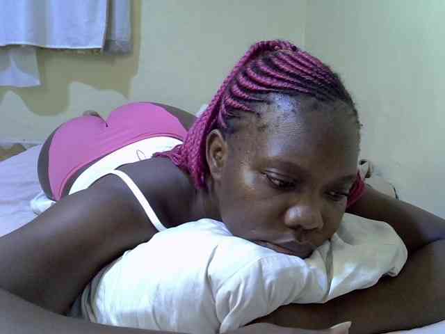 Sweet-Tiffany webcam