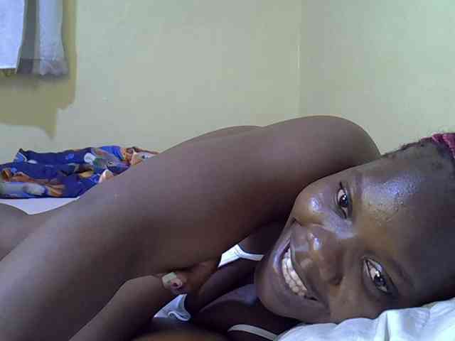 Sweet-Tiffany webcam