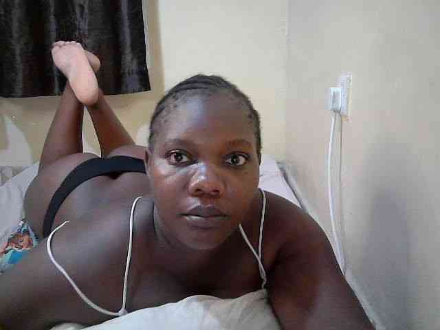 Sweet-Tiffany webcam
