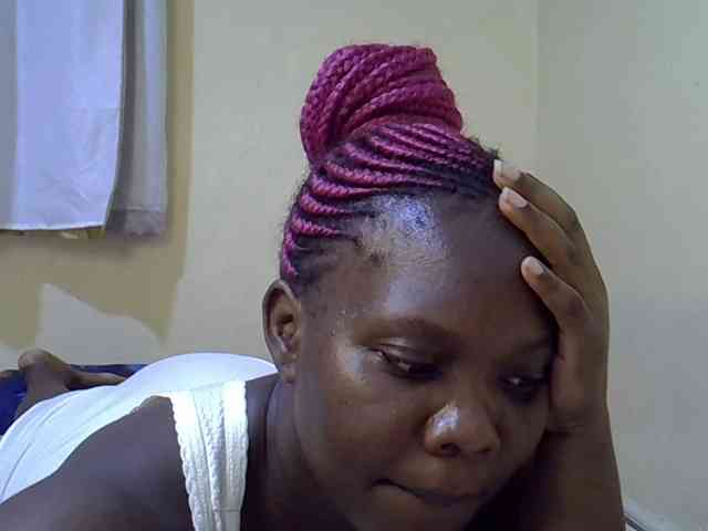 Sweet-Tiffany webcam