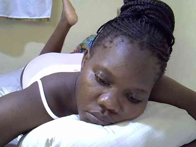 Sweet-Tiffany webcam