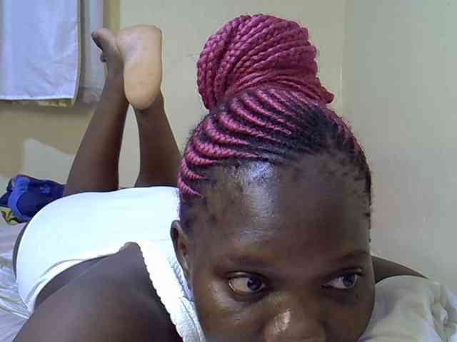 Sweet-Tiffany webcam