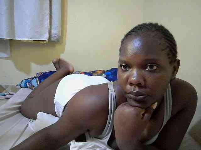 Sweet-Tiffany webcam