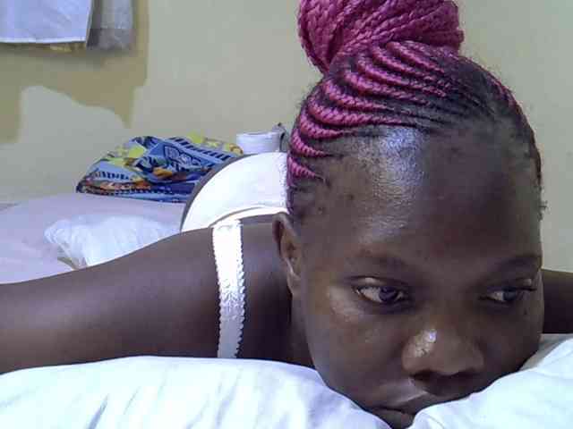 Sweet-Tiffany webcam
