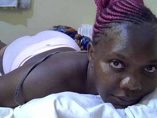 Sweet-Tiffany webcam