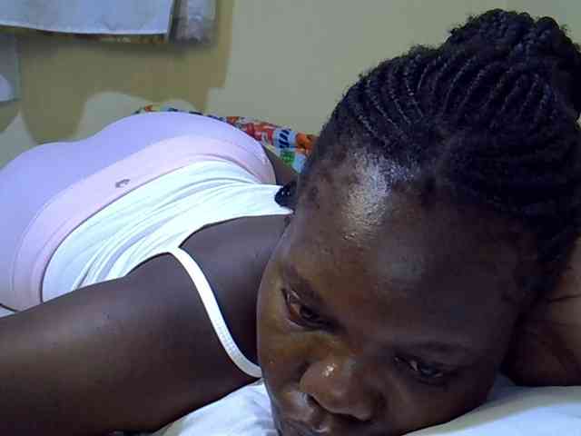 Sweet-Tiffany webcam