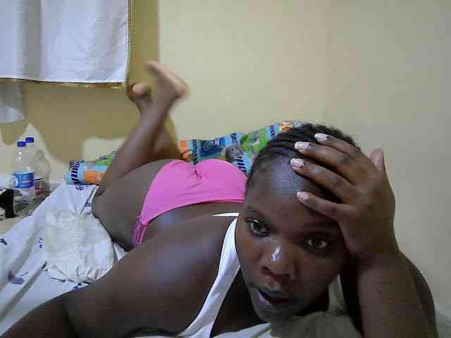 Sweet-Tiffany webcam