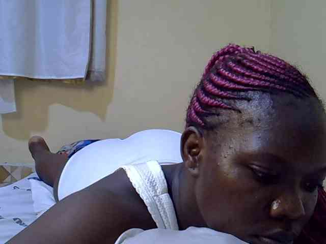 Sweet-Tiffany webcam