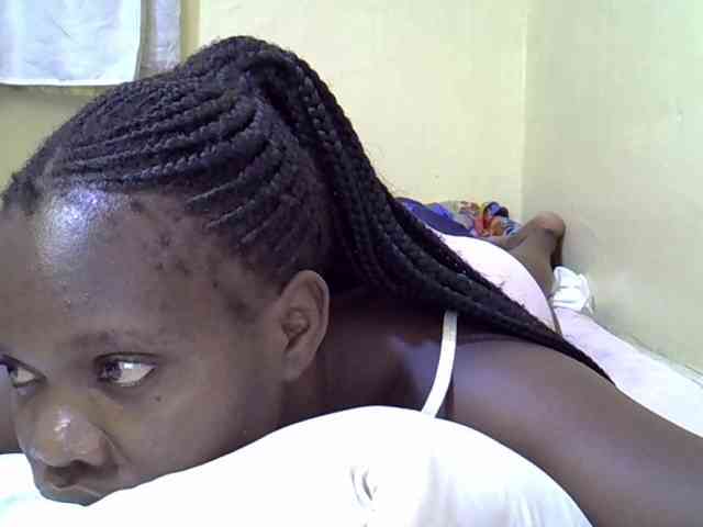 Sweet-Tiffany webcam