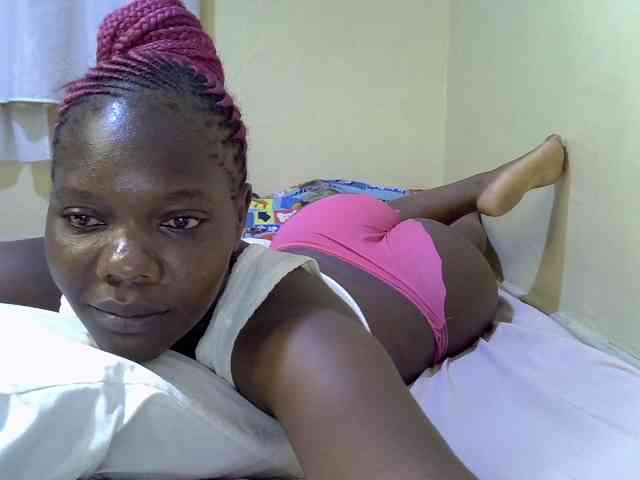 Sweet-Tiffany webcam
