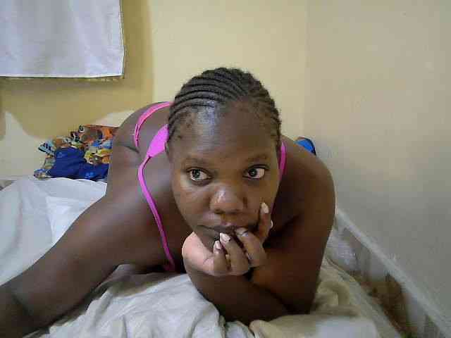 Sweet-Tiffany webcam