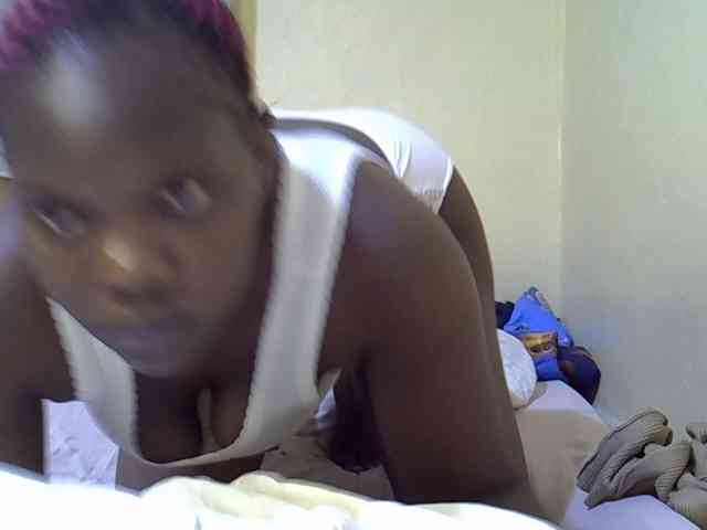 Sweet-Tiffany webcam