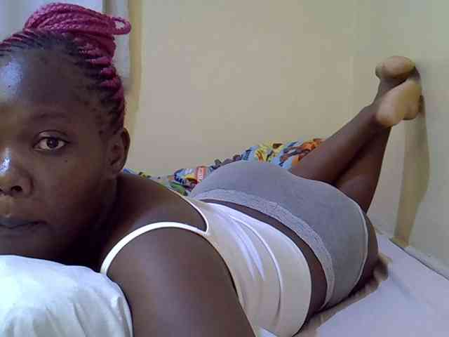 Sweet-Tiffany webcam