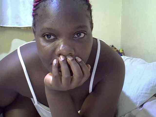 Sweet-Tiffany webcam