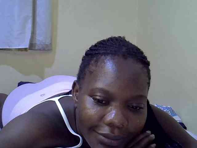 Sweet-Tiffany webcam