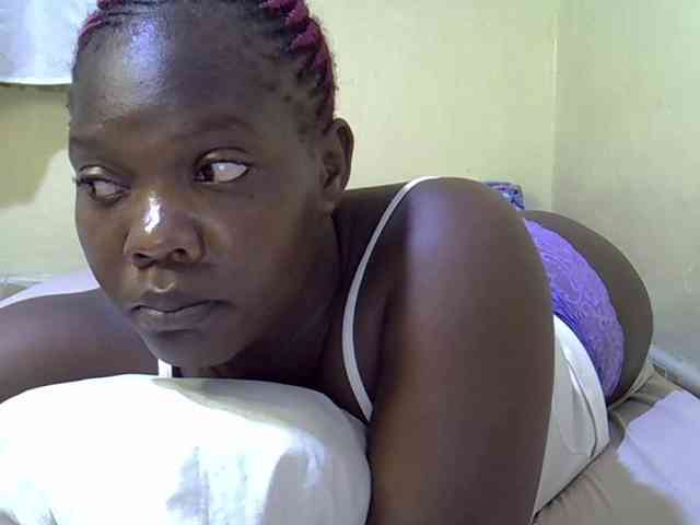 Sweet-Tiffany webcam