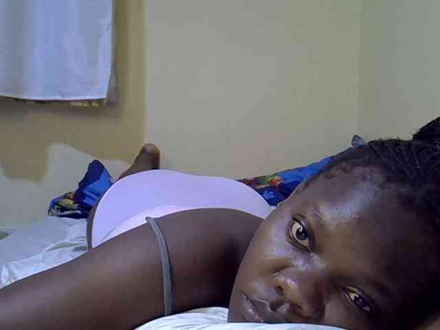 Sweet-Tiffany webcam