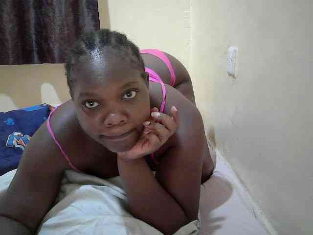Sweet-Tiffany webcam
