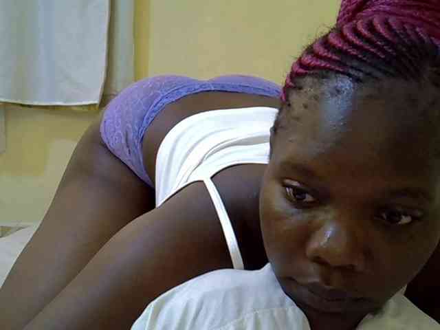 Sweet-Tiffany webcam