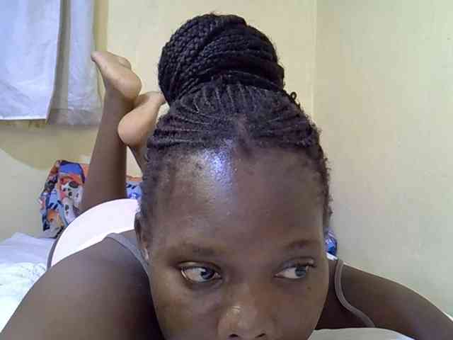 Sweet-Tiffany webcam