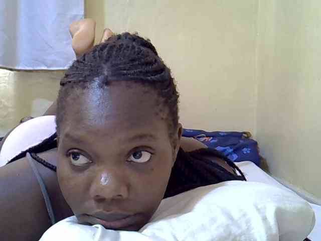 Sweet-Tiffany webcam