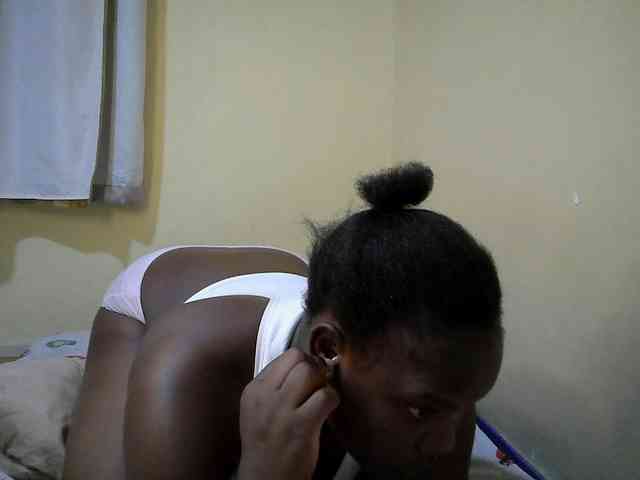 Sweet-Tiffany webcam