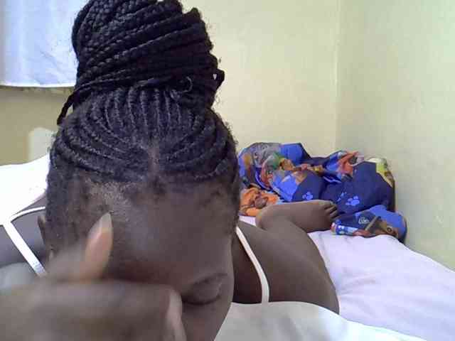 Sweet-Tiffany webcam