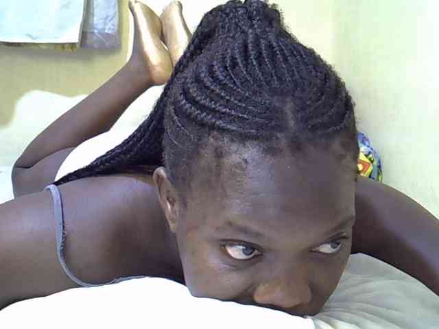 Sweet-Tiffany webcam